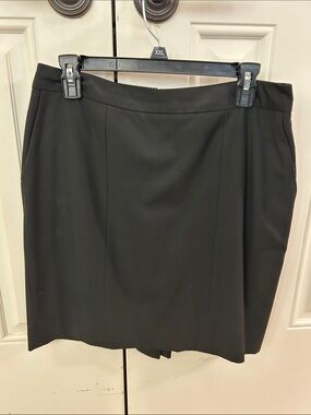 LOFT Black Straight Office Skirt